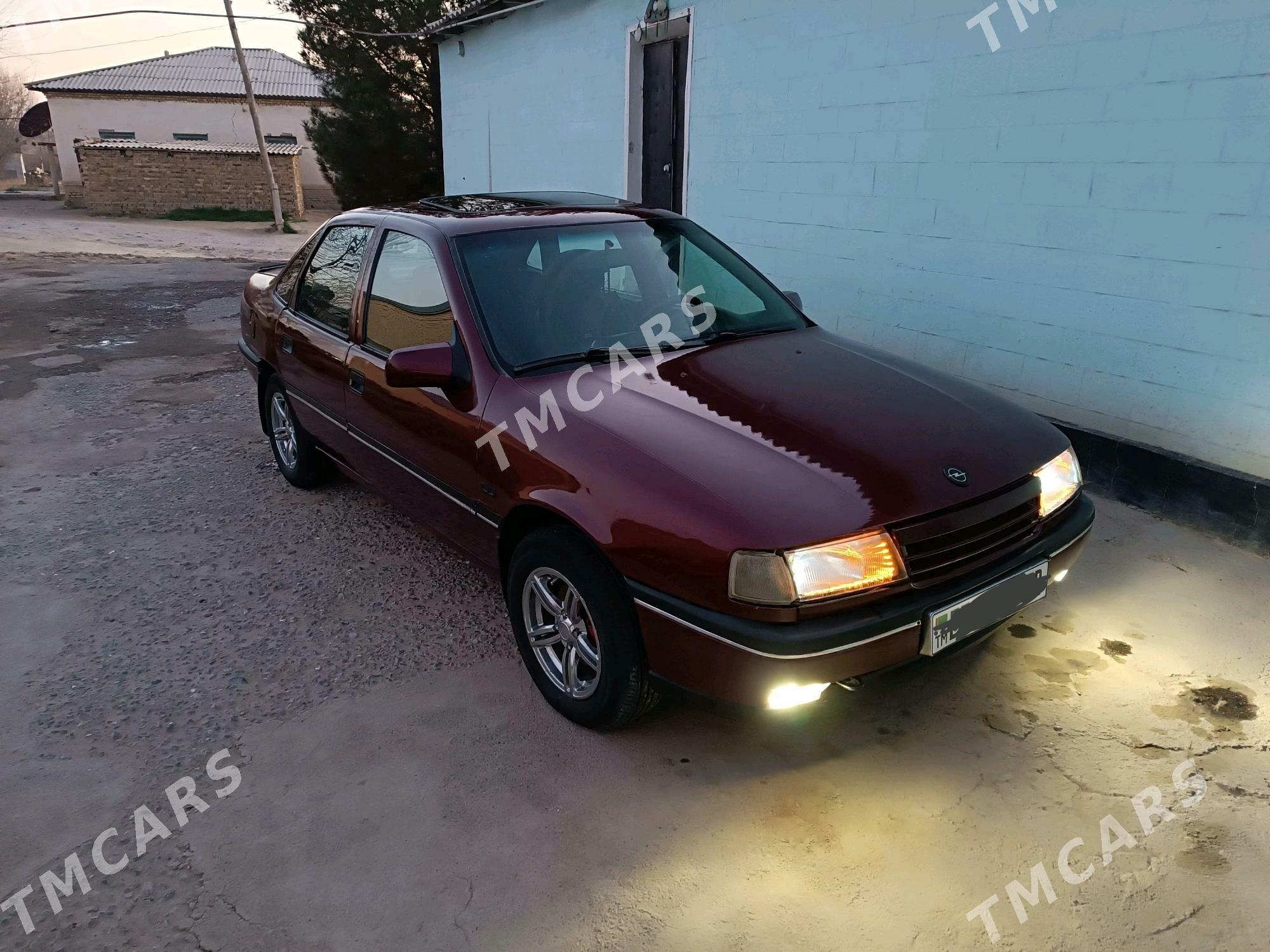 Opel Vectra 1991 - 28 000 TMT - Mary - img 2