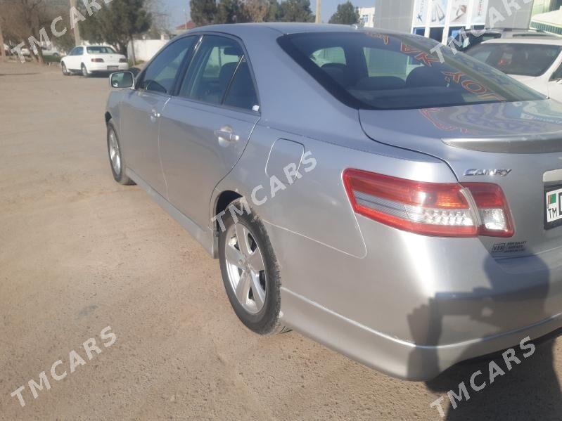 Toyota Camry 2010 - 170 000 TMT - Мары - img 2