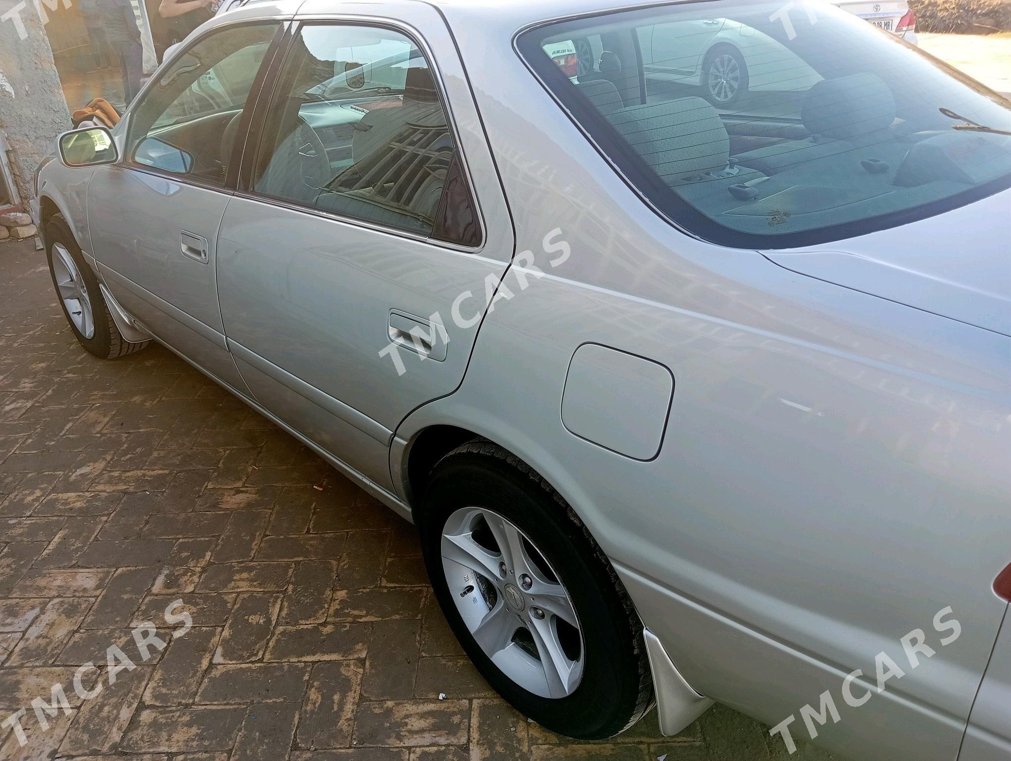 Toyota Camry 2001 - 115 000 TMT - Туркменгала - img 2