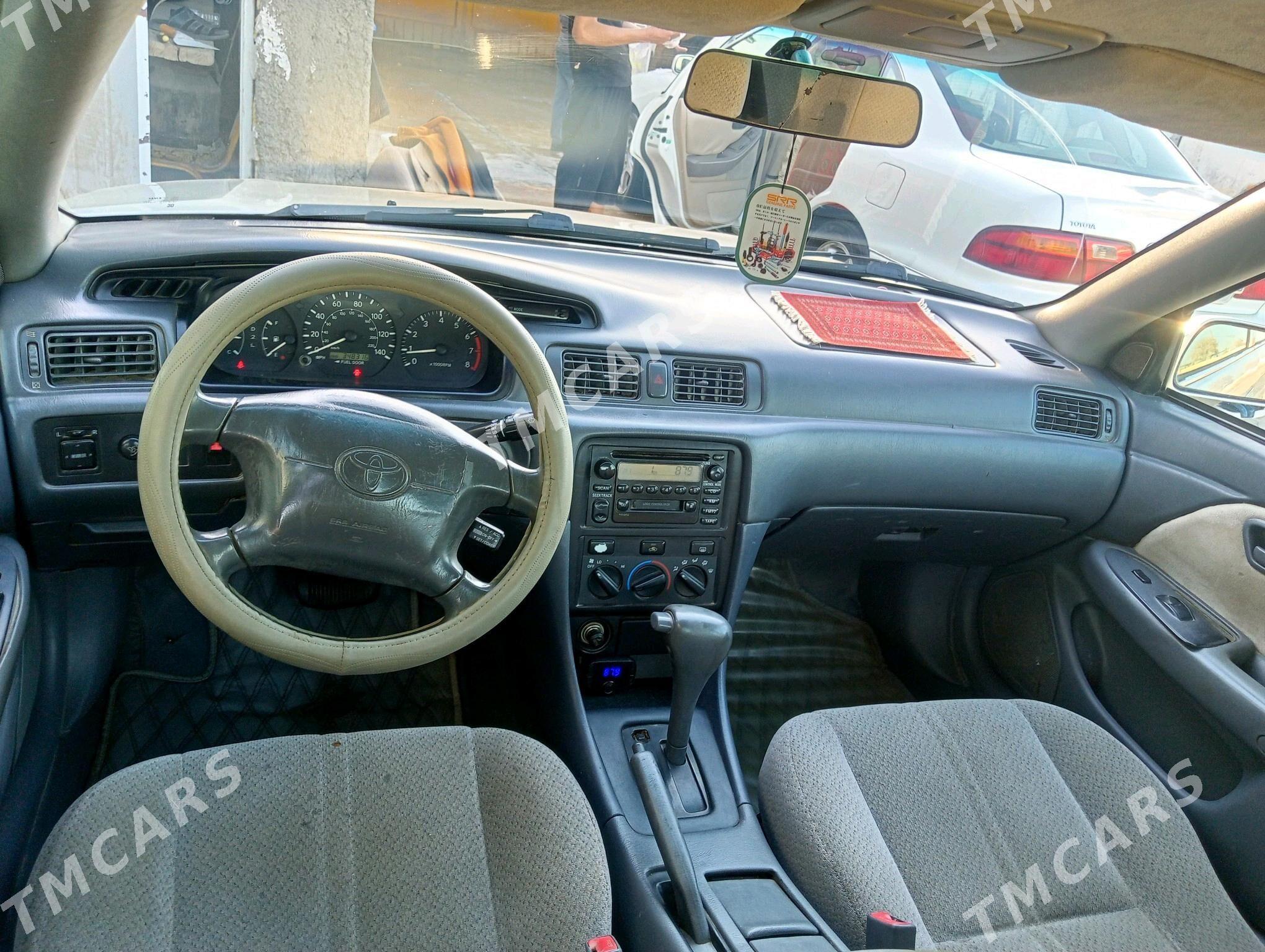 Toyota Camry 2001 - 115 000 TMT - Туркменгала - img 4