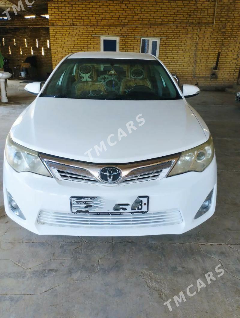 Toyota Camry 2012 - 210 000 TMT - Garabekewül - img 7