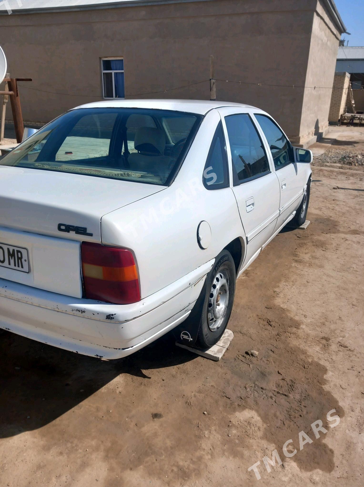 Opel Vectra 1990 - 23 000 TMT - Murgap - img 3