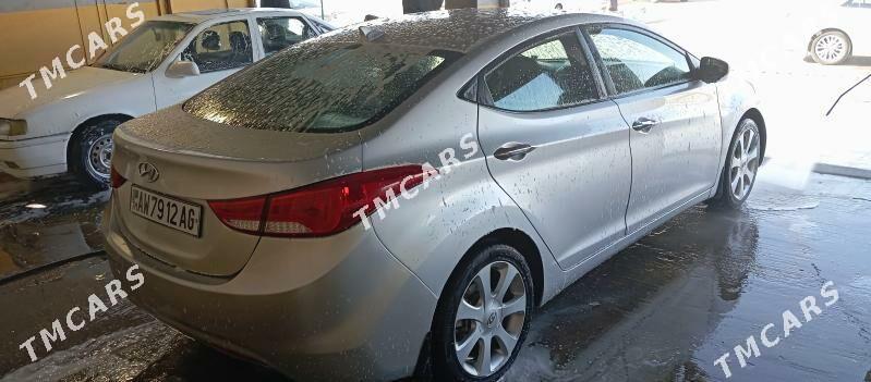 Hyundai Elantra 2011 - 152 000 TMT - Ашхабад - img 2