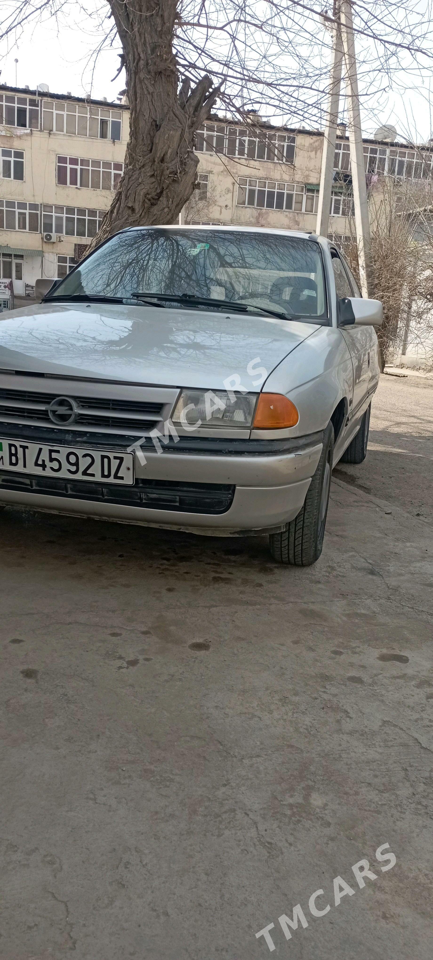 Opel Astra 1992 - 38 000 TMT - Daşoguz - img 3