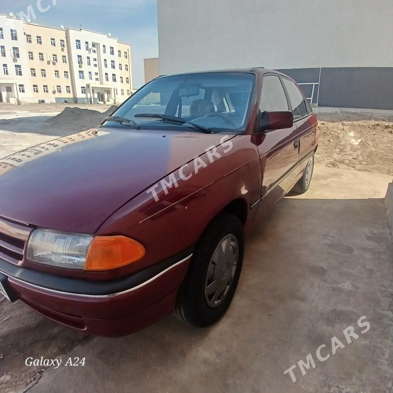 Opel Astra 1993 - 38 000 TMT - Дашогуз - img 3