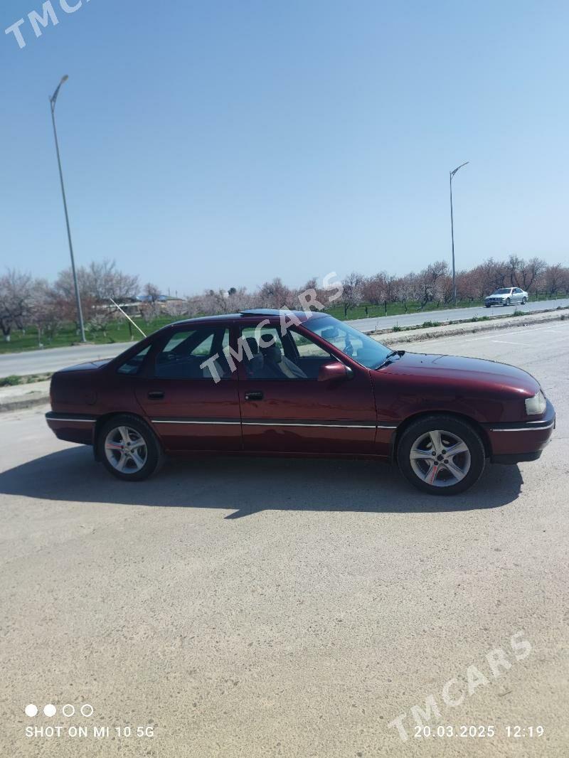 Opel Vectra 1993 - 38 000 TMT - Фарап - img 8