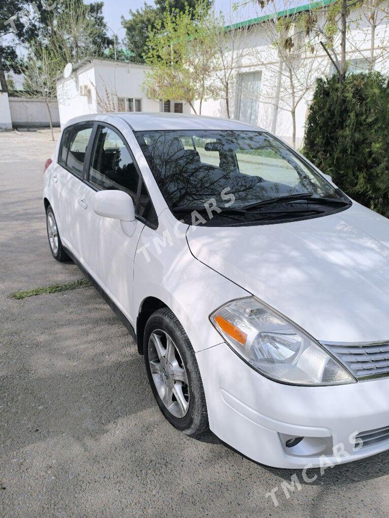 Nissan Versa 2010 - 120 000 TMT - Ким район - img 3