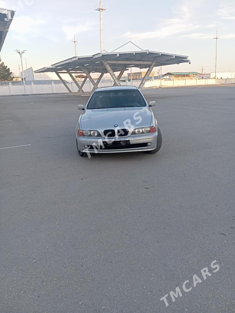 BMW E39 2003 - 95 000 TMT - Balkanabat - img 3