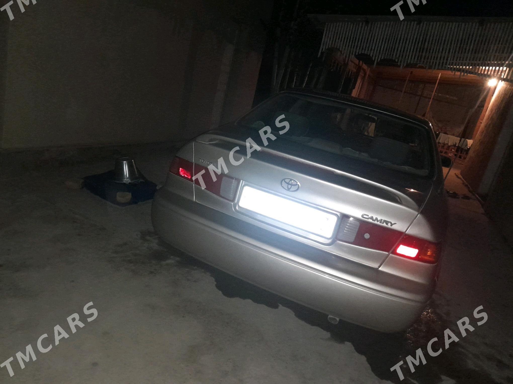 Toyota Camry 2001 - 130 000 TMT - Türkmenbaşy etr. - img 2