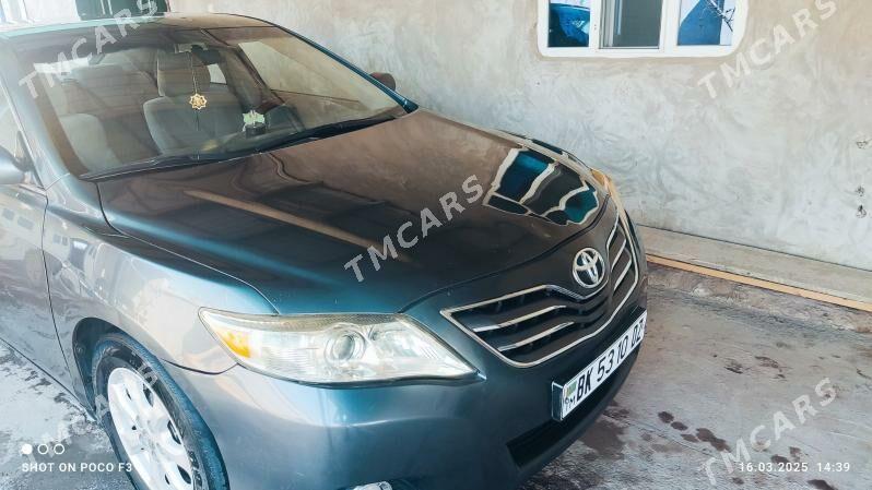 Toyota Camry 2010 - 165 000 TMT - Boldumsaz - img 3