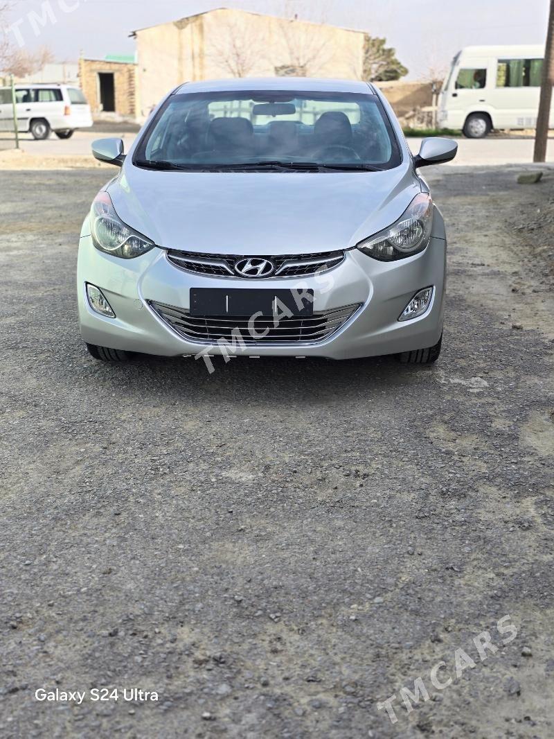 Hyundai Elantra 2011 - 131 000 TMT - Бахарден - img 8