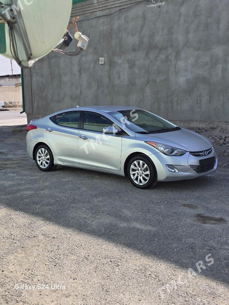 Hyundai Elantra 2011 - 131 000 TMT - Бахарден - img 5