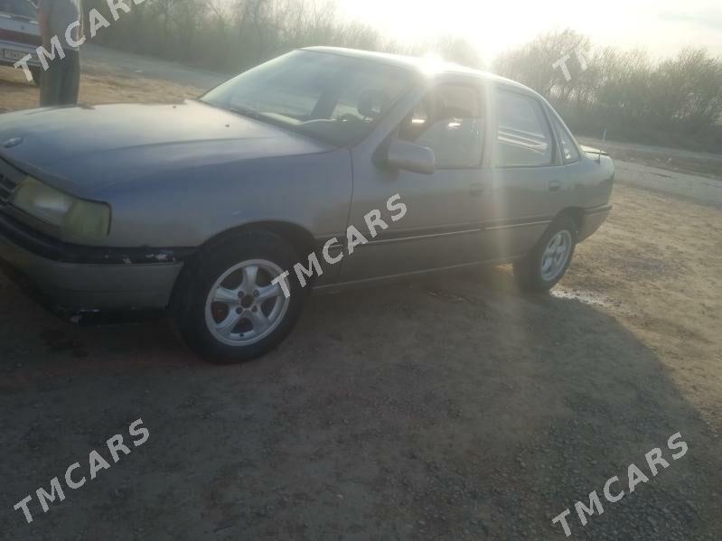 Opel Vectra 1989 - 20 000 TMT - Байрамали - img 9