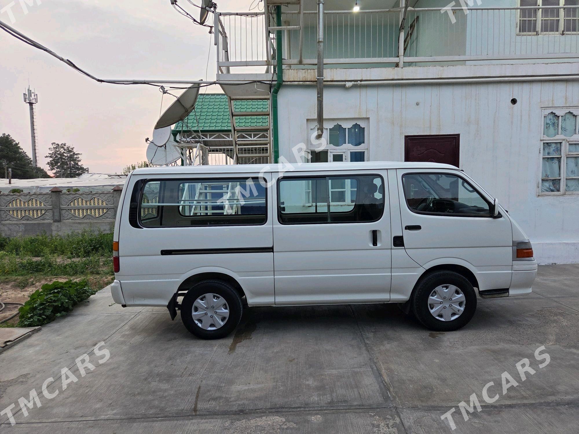 Toyota Hiace 2004 - 120 000 TMT - Ашхабад - img 6