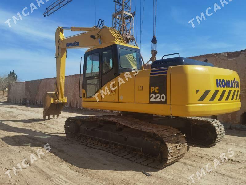 Komatsu PC210LC-11 2004 - 750 000 TMT - Мары - img 4