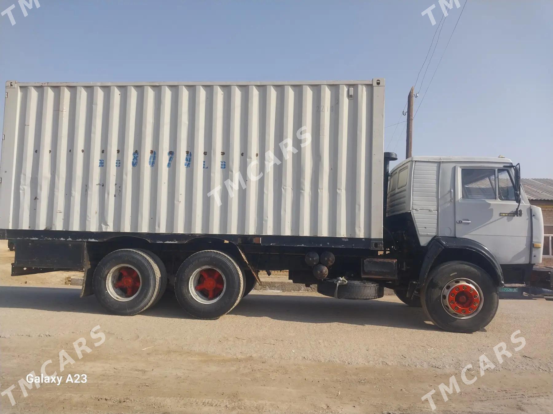 Kamaz 6520 1990 - 200 000 TMT - Саят - img 1