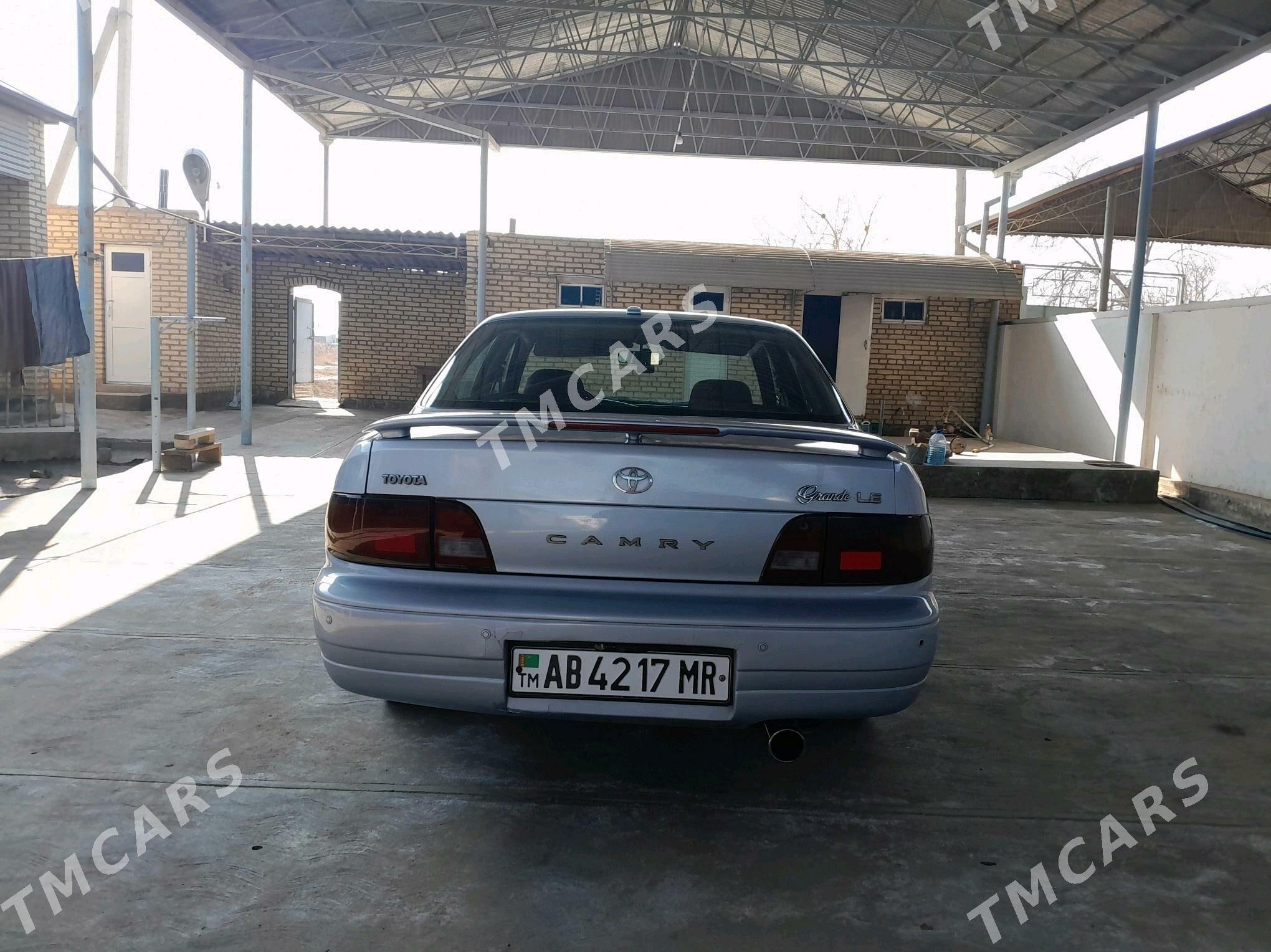 Toyota Camry 1994 - 83 000 TMT - Murgap - img 2