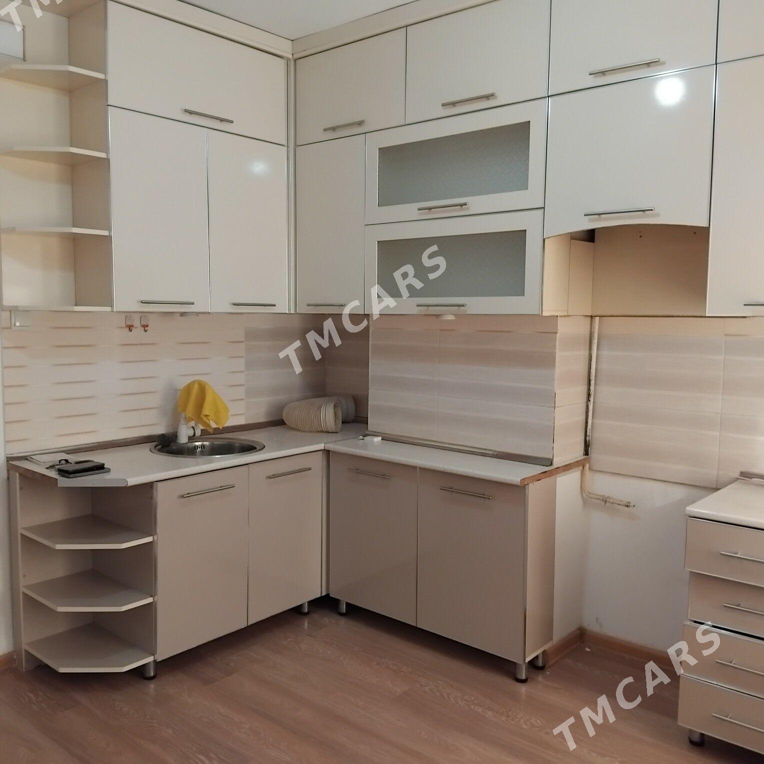 Новруз 1нжи этаж 3комнат 88м² - Daşoguz - img 6