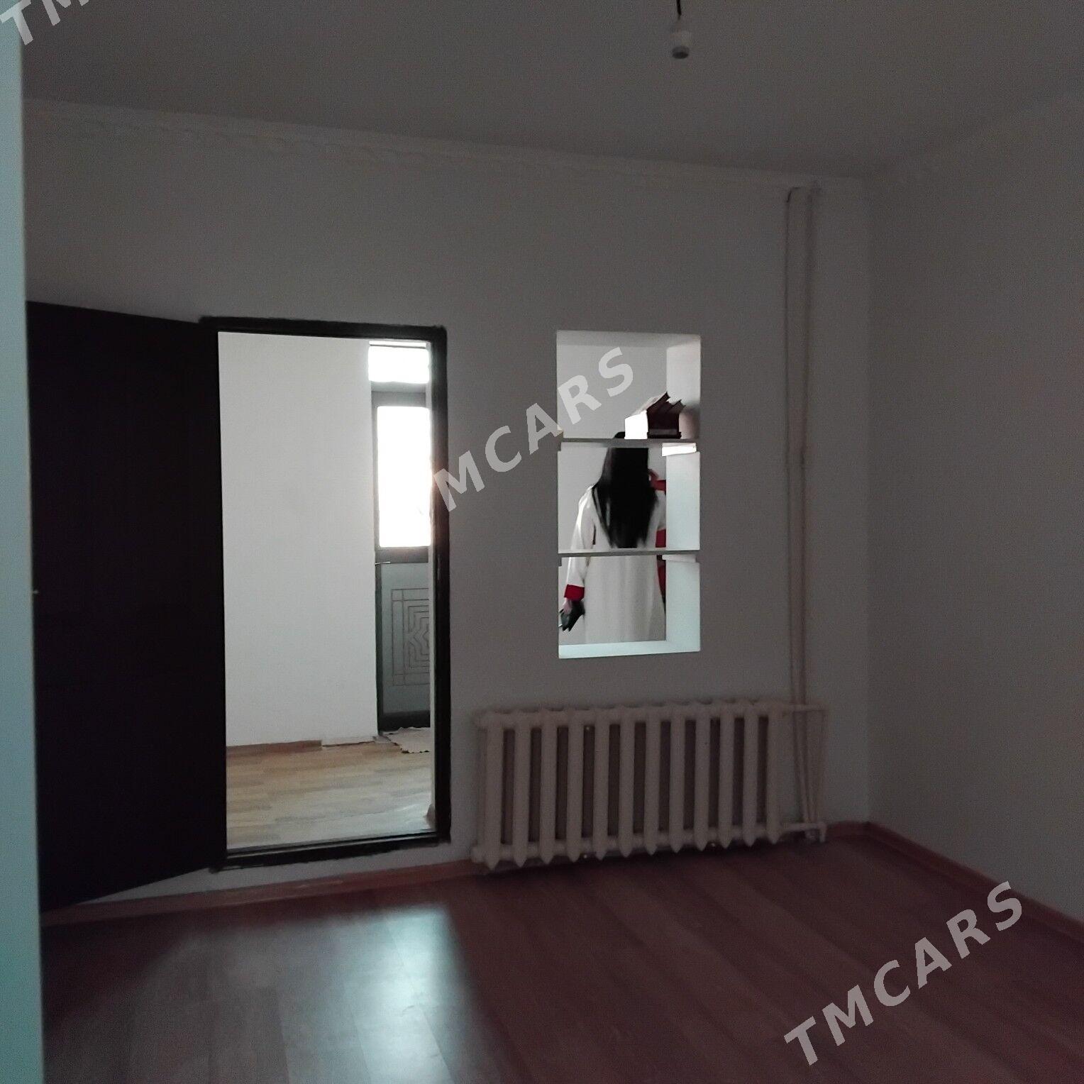 Новруз 1нжи этаж 3комнат 88м² - Daşoguz - img 4