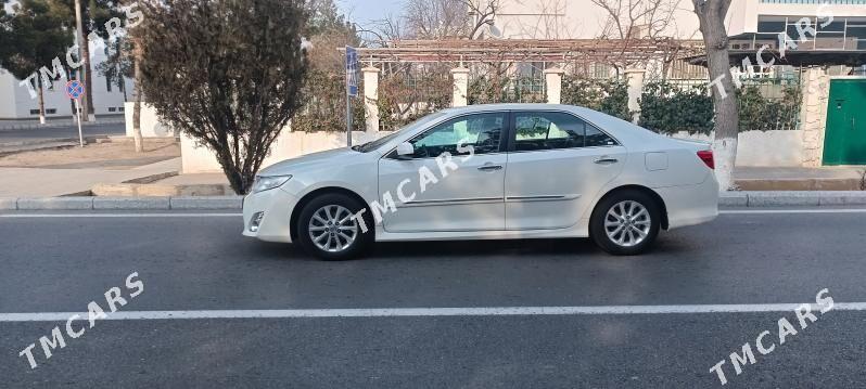 Toyota Camry 2013 - 220 000 TMT - Ашхабад - img 4