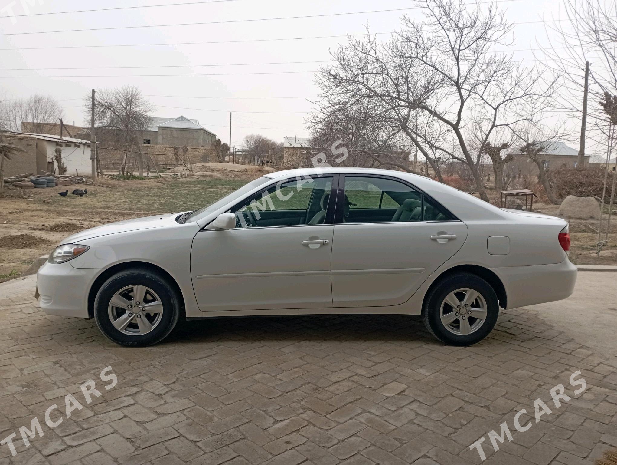 Toyota Camry 2002 - 125 000 TMT - Ёлётен - img 4