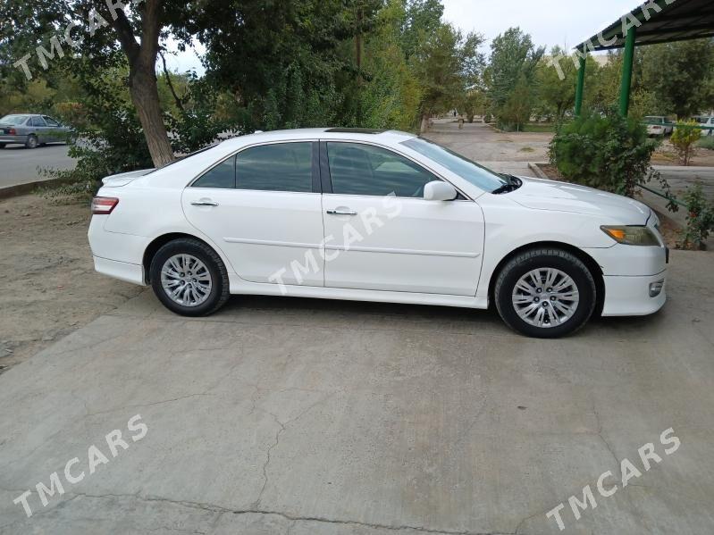 Toyota Camry 2010 - 170 000 TMT - Köneürgenç - img 7