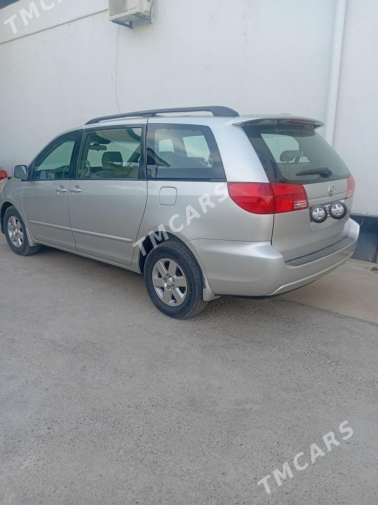 Toyota Sienna 2004 - 200 000 TMT - Sakarçäge - img 3