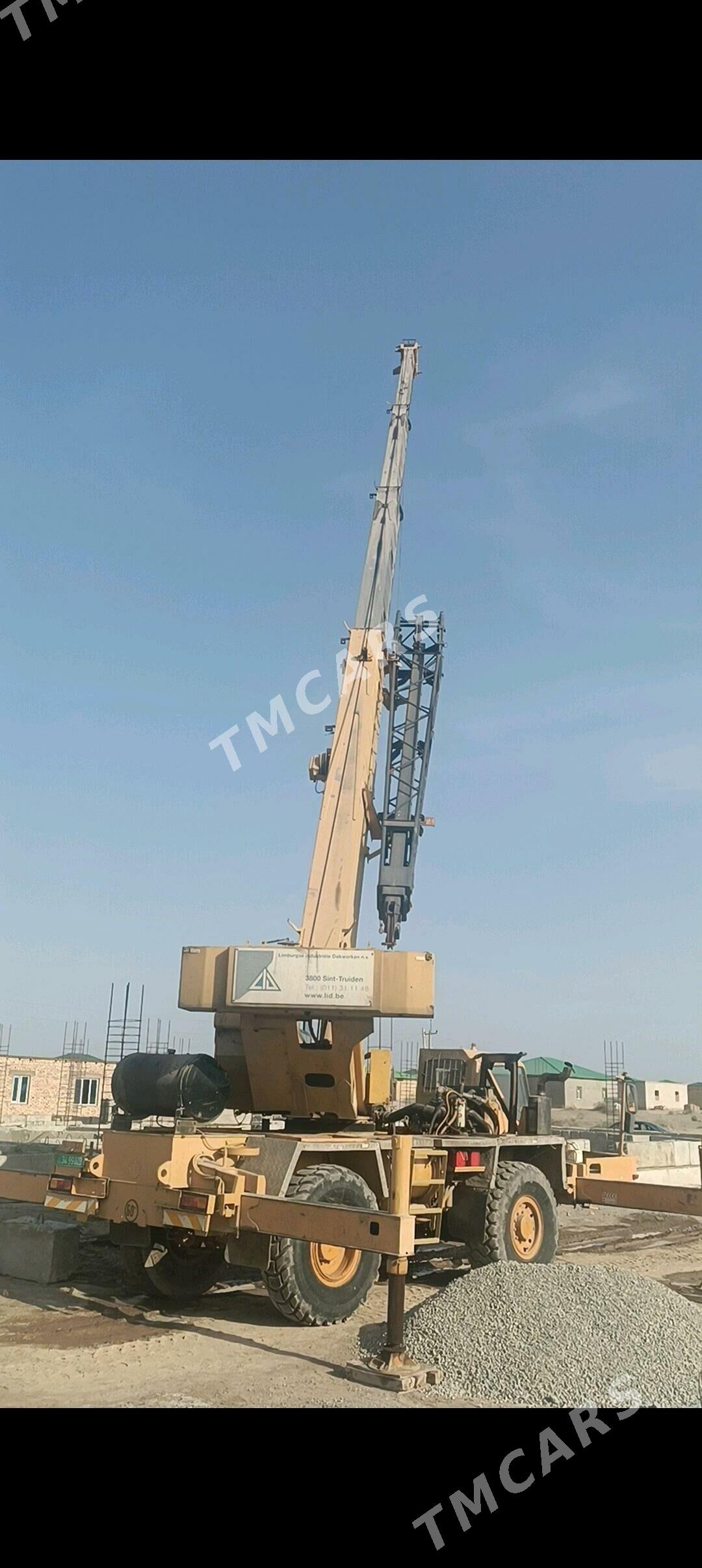 Liebherr LT 2000 - 400 000 TMT - Дашогуз - img 4