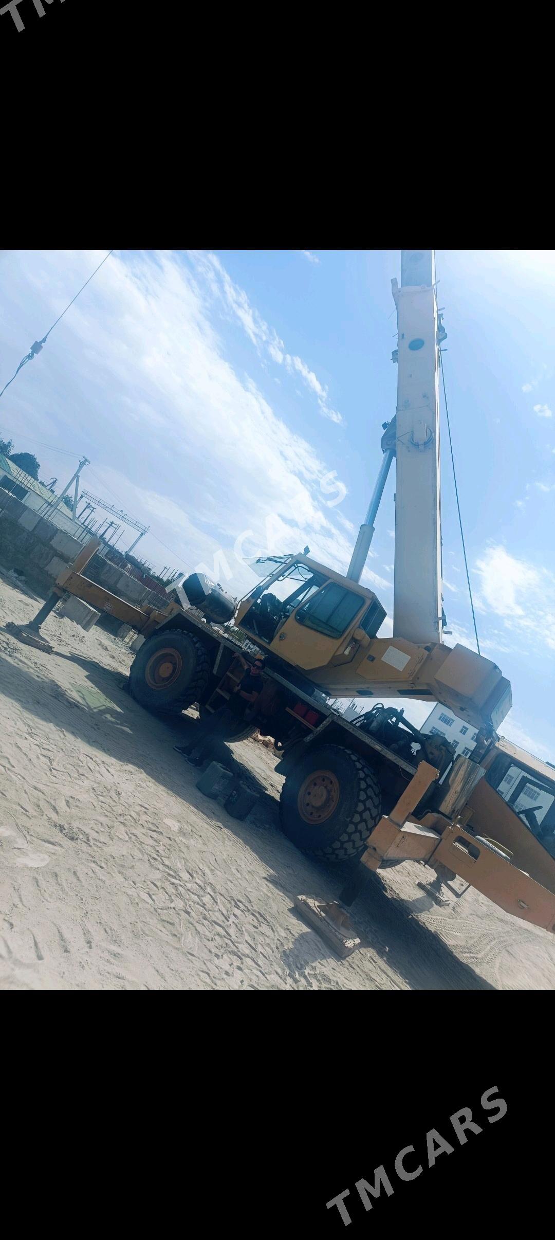 Liebherr LT 2000 - 400 000 TMT - Дашогуз - img 7