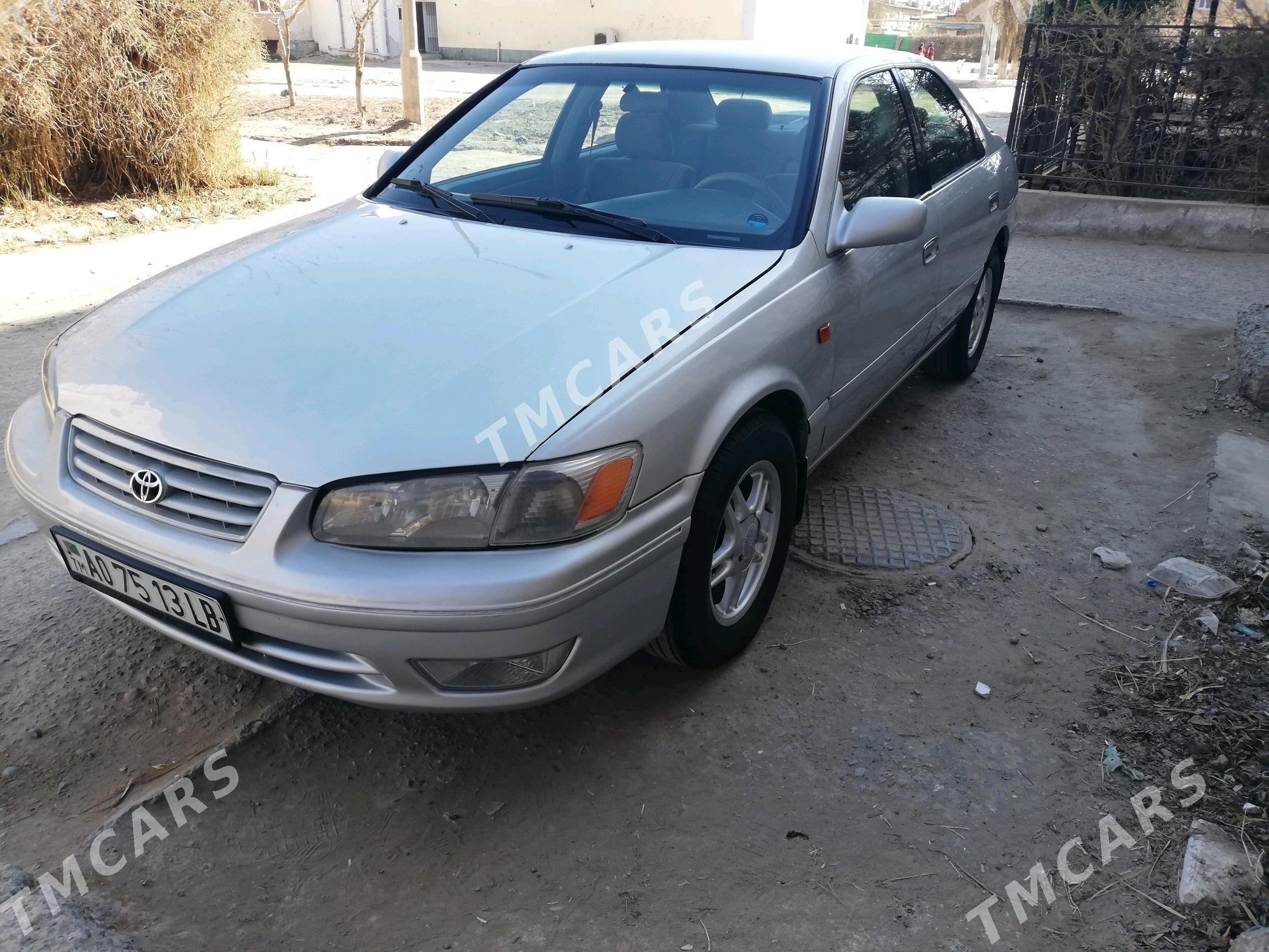 Toyota Camry 2000 - 113 000 TMT - Туркменабат - img 2