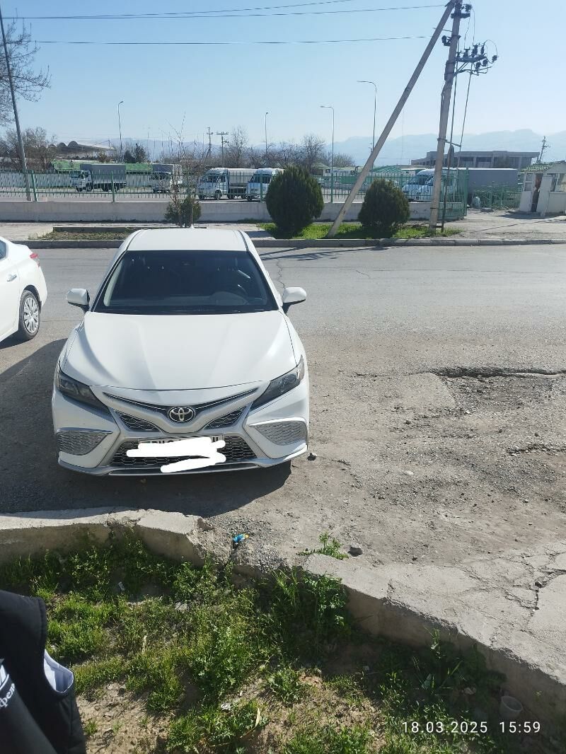 Toyota Camry 2021 - 235 000 TMT - Bedew - img 4
