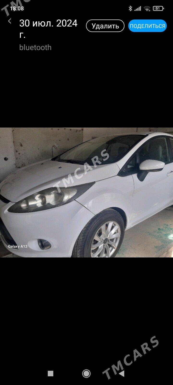 Ford Fiesta 2011 - 60 000 TMT - Мары - img 3