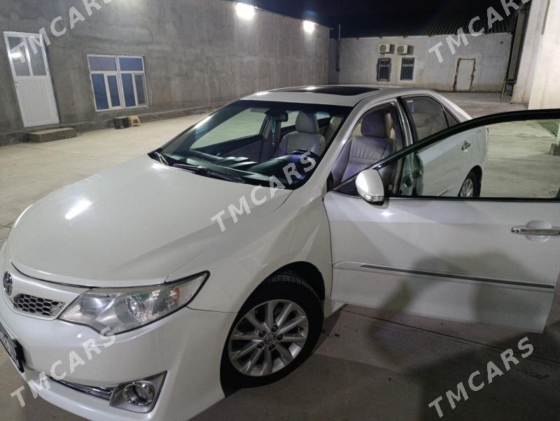 Toyota Camry 2012 - 238 000 TMT - Гёкдепе - img 4