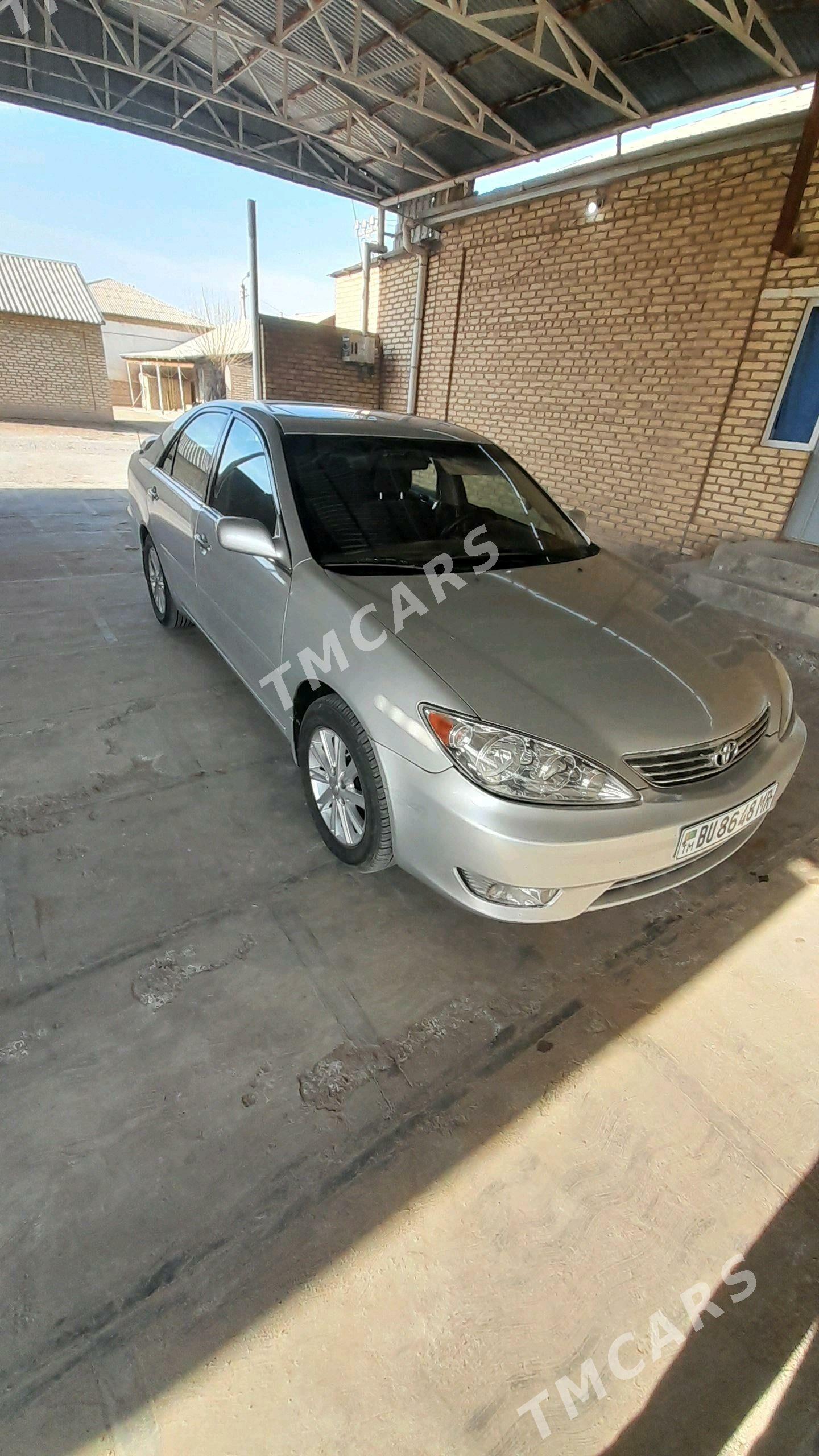 Toyota Camry 2004 - 145 000 TMT - Мары - img 3