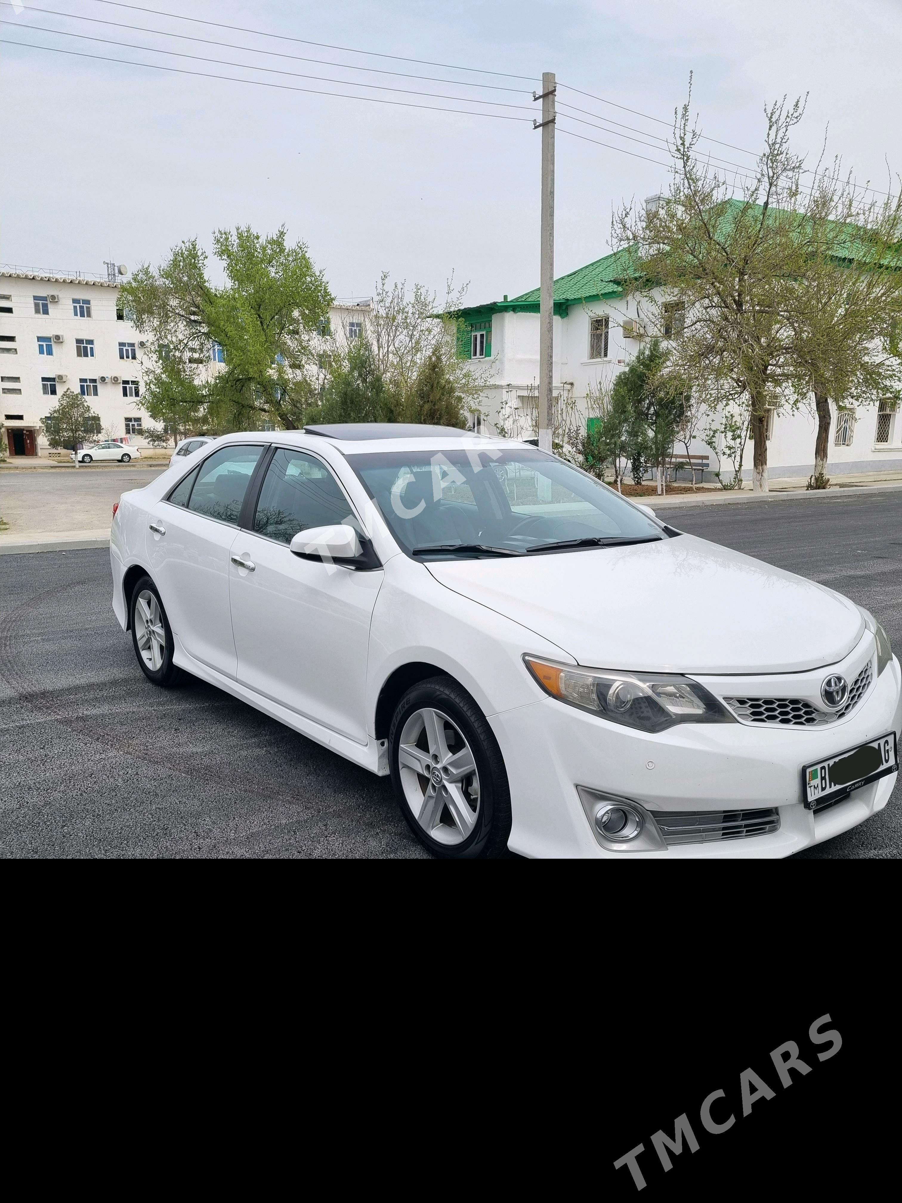 Toyota Camry 2013 - 209 000 TMT - Ашхабад - img 3