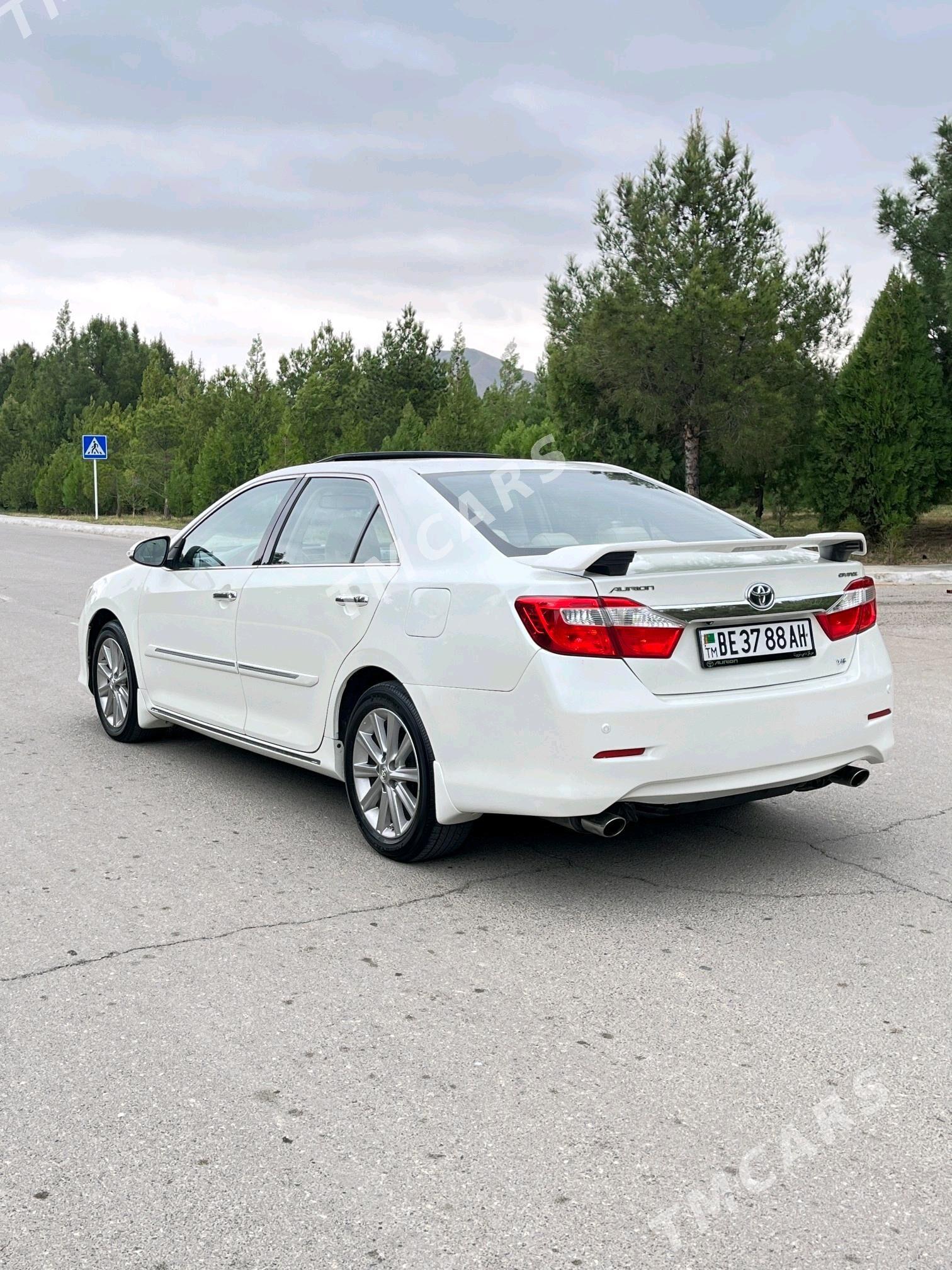 Toyota Aurion 2013 - 310 000 TMT - Bäherden - img 3