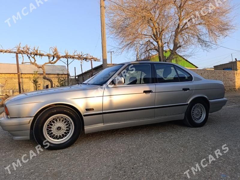 BMW 525 1992 - 55 000 TMT - Гумдаг - img 6