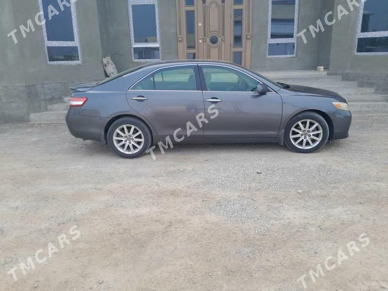 Toyota Camry 2010 - 150 000 TMT - Mary - img 3