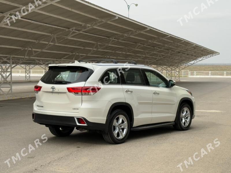 Toyota Highlander 2017 - 435 000 TMT - Aşgabat - img 3