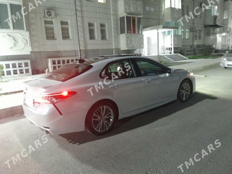 Toyota Camry 2019 - 400 000 TMT - Aşgabat - img 4