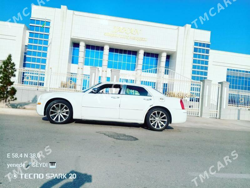 Chrysler 300C 2005 - 130 000 TMT - Ашхабад - img 2