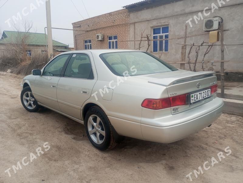 Toyota Camry 2001 - 150 000 TMT - Köneürgenç - img 10