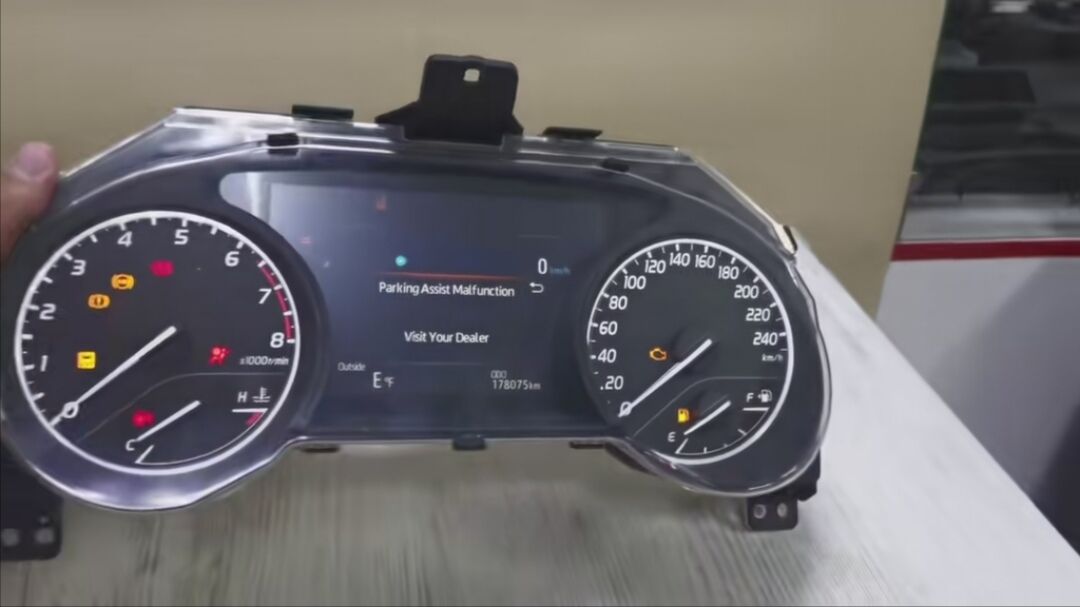 18-23 CAMRY KM PRIBORY 2 000 TMT - Ашхабад - img 3