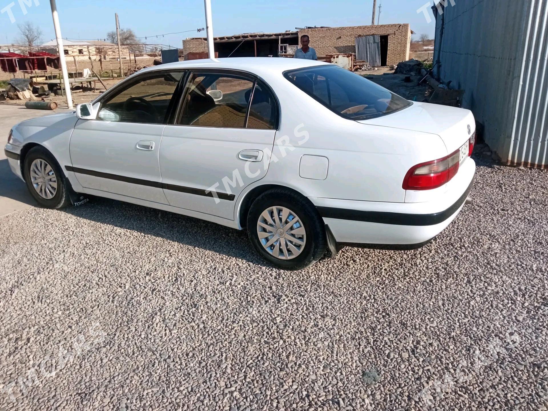 Toyota Camry 1995 - 50 000 TMT - Мургап - img 3