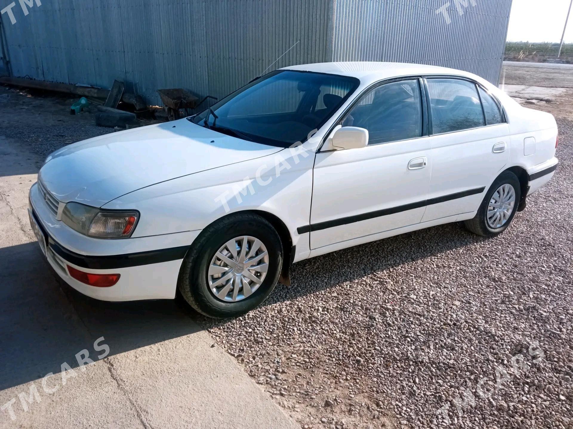 Toyota Camry 1995 - 50 000 TMT - Мургап - img 5