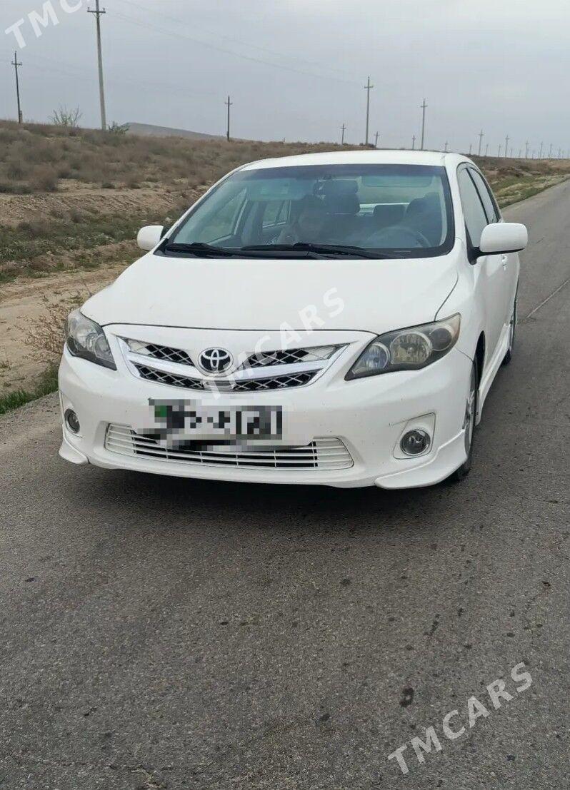 Toyota Corolla 2011 - 190 000 TMT - Ак-Бугдайский этрап - img 2