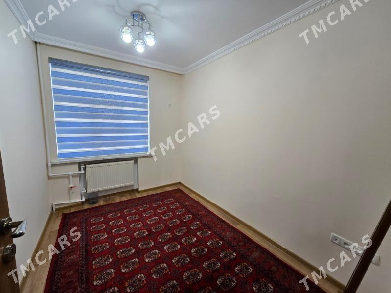 10Mkr 2 et  4 kom 10мкр - 10 мкр - img 5