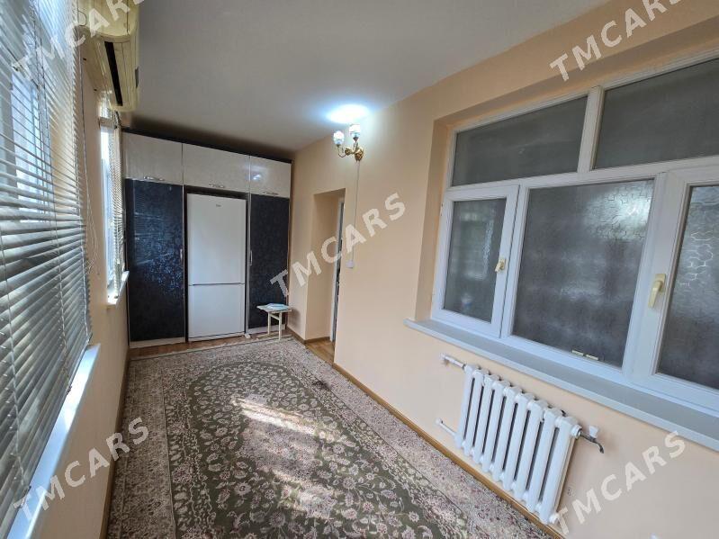 10Mkr 2 et  4 kom 10мкр - 10 мкр - img 7