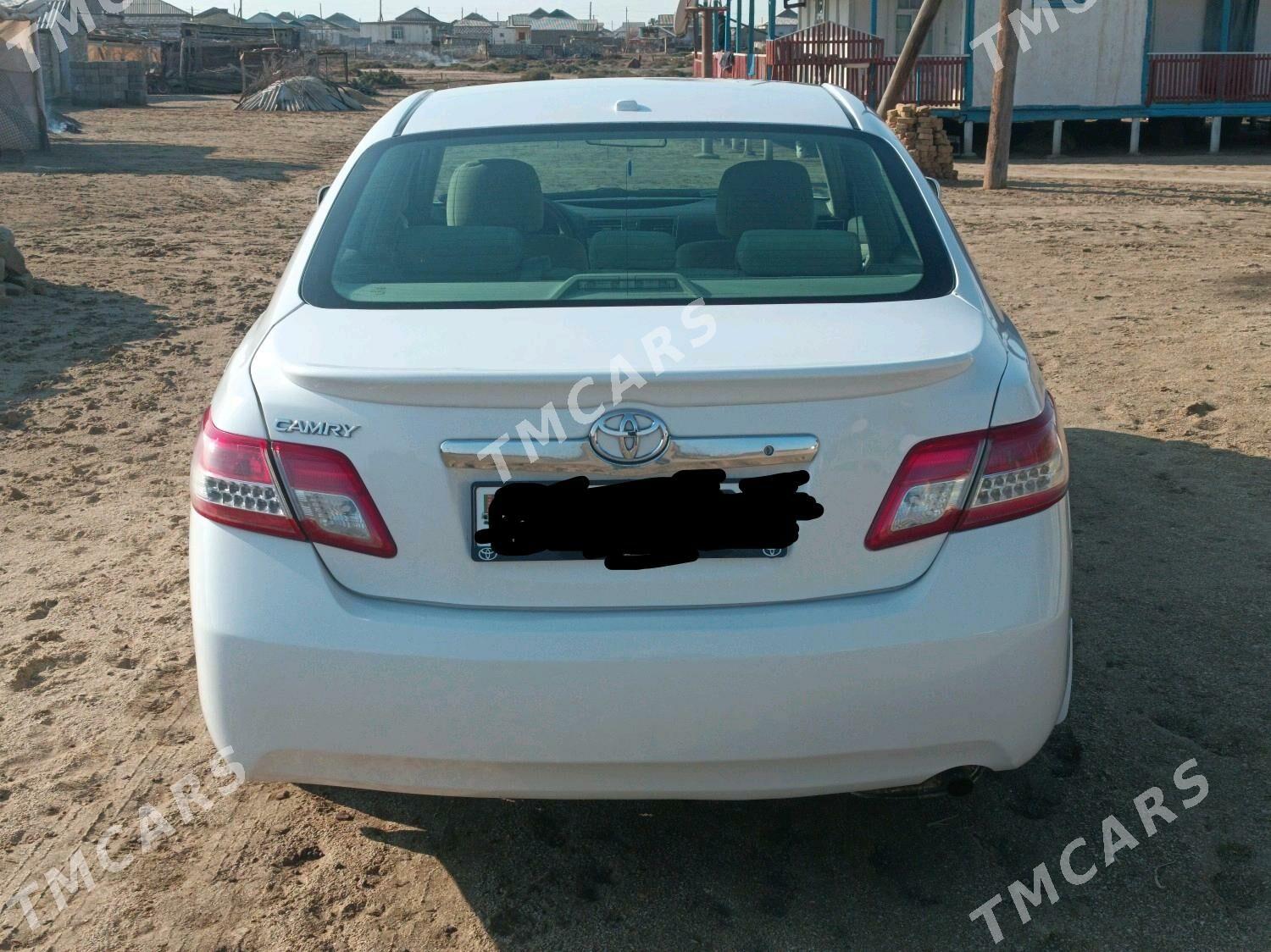 Toyota Camry 2010 - 170 000 TMT - Эсенгулы - img 10