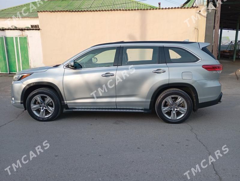 Toyota Highlander 2018 - 435 000 TMT - Büzmeýin - img 9